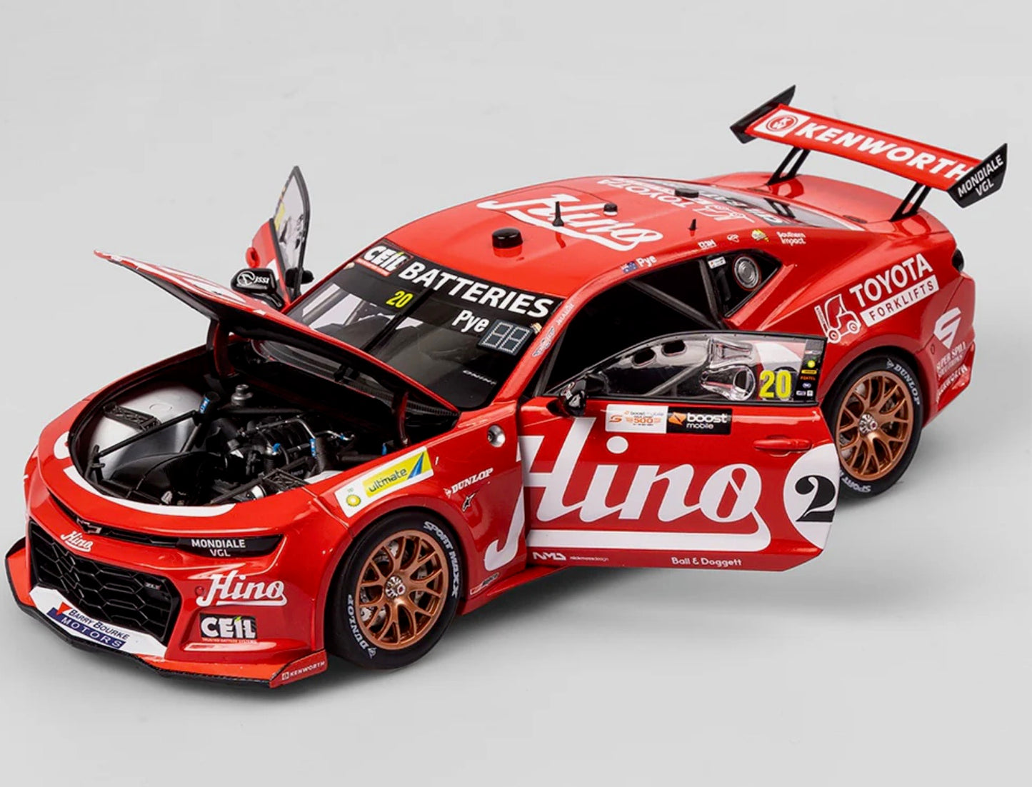 1:18 Scott Pye #20 Team 18 Hino Team Samurai Retro Livery 2023 Gold Coast 500 Chevrolet Camaro Authentic Collectables