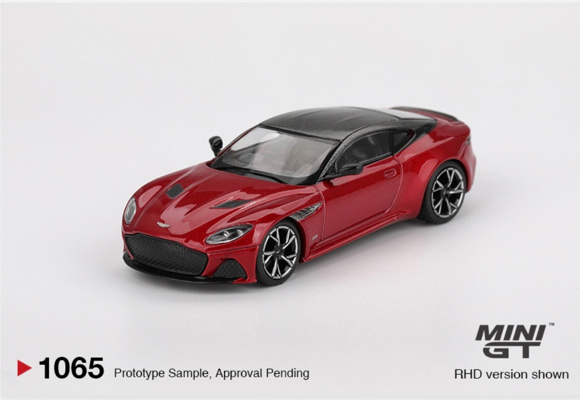1:64 Aston Martin DB5 Hyper Red Mini GT 1065