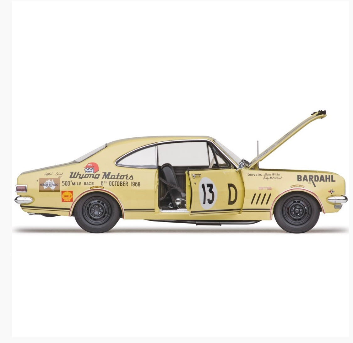 1:18 Holden HK Monaro GTS 327 1968 Bathurst Winner Classic Carlectables