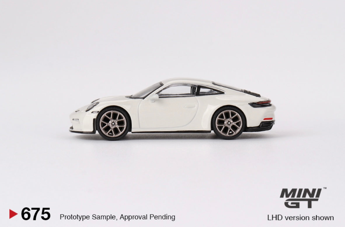 1:64 Porsche 911 (992) GT3 Touring Crayon Mini GT 675