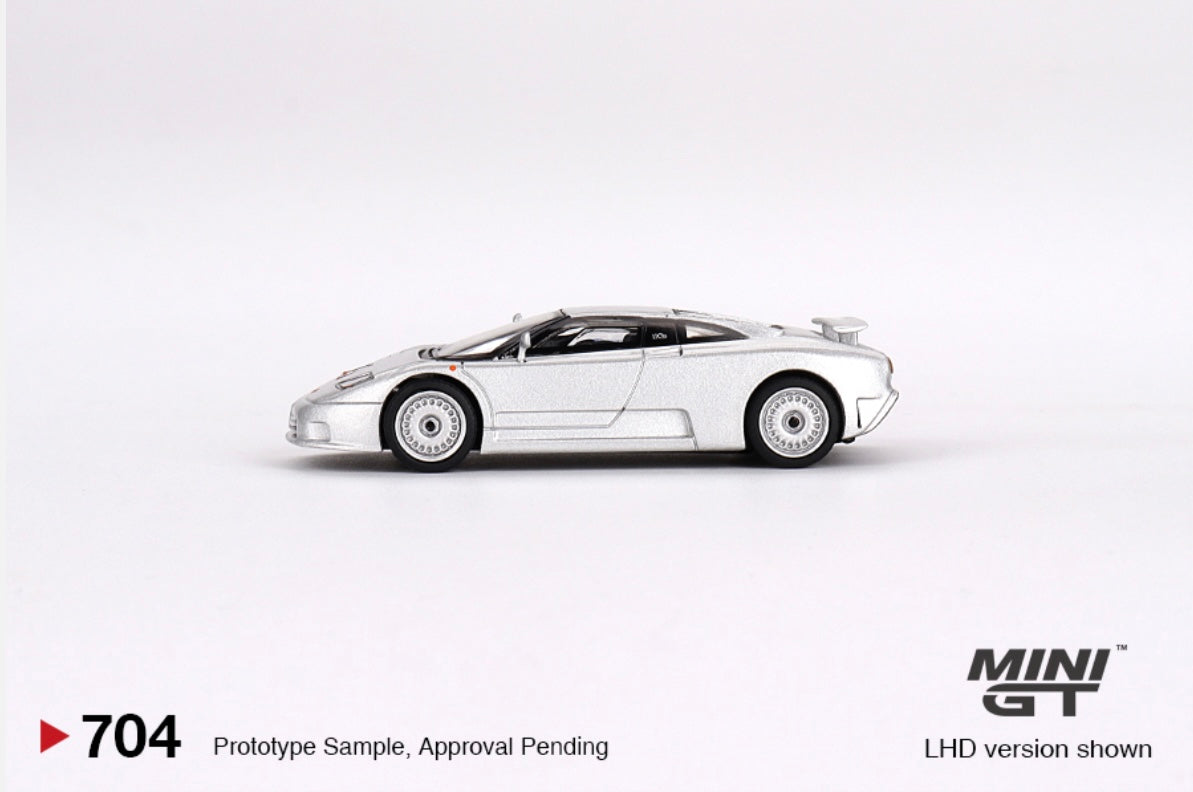 1:64 Bugatti EB110 GT Grigio Chiaro Mini GT 704