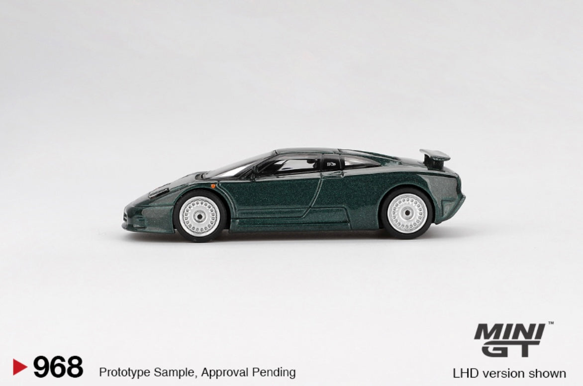 1:64 Bugatti EB110 GT Verde Scuro Mini GT 968