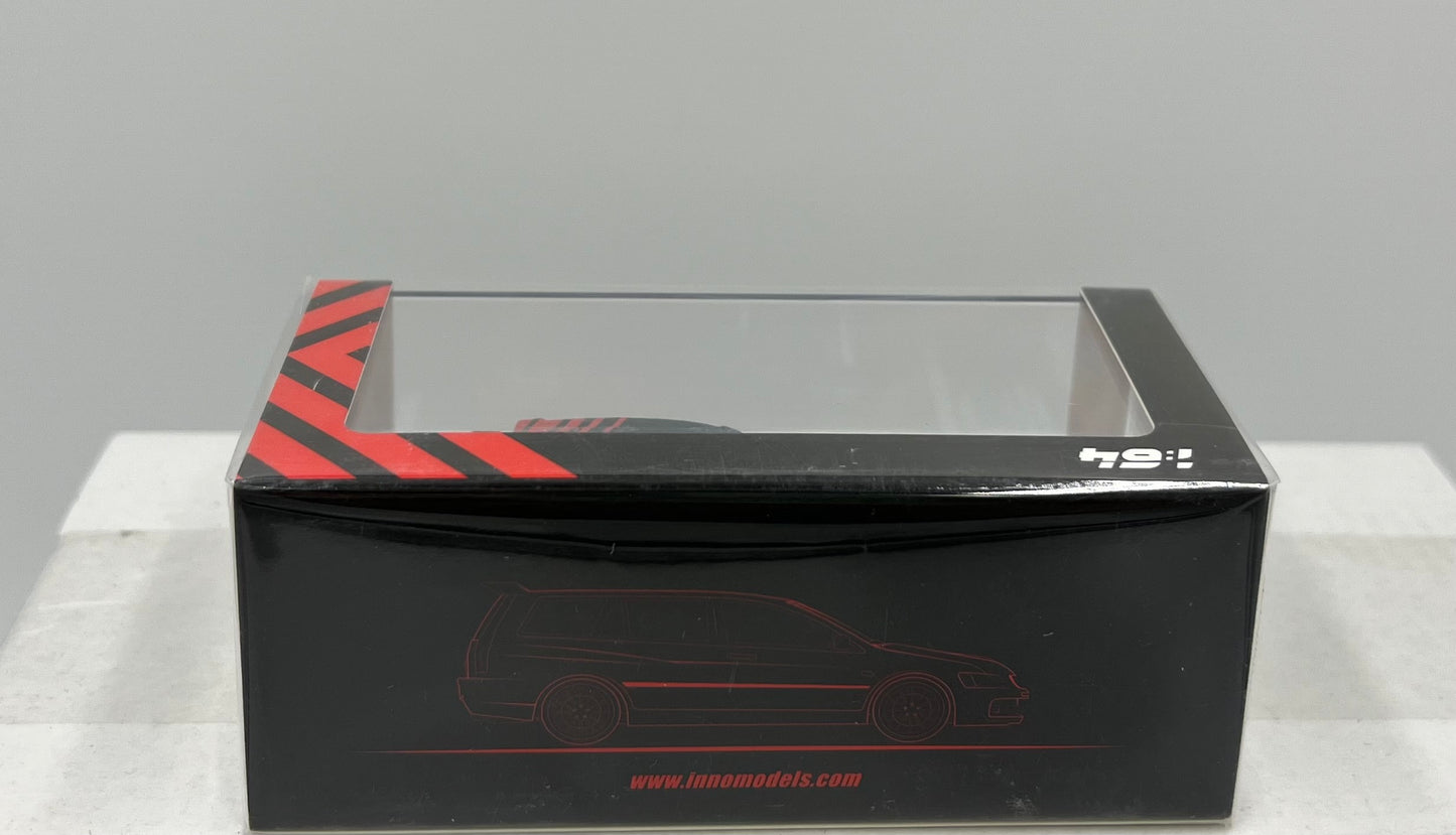 1:64 Mitsubishi Lancer Evolution IX Wagon Advan Livery with Roof Cargo Box INNO64