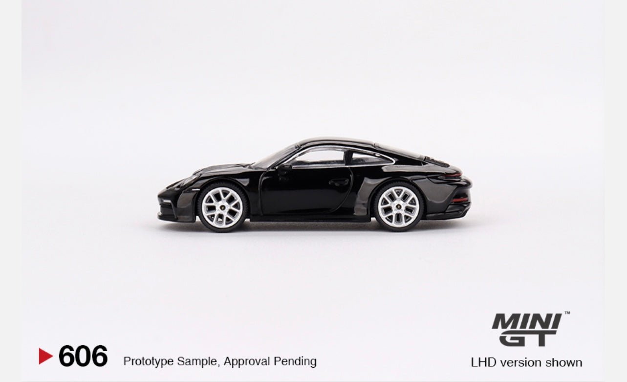 1:64 Porsche 911 GT3 Touring Black Mini GT 606
