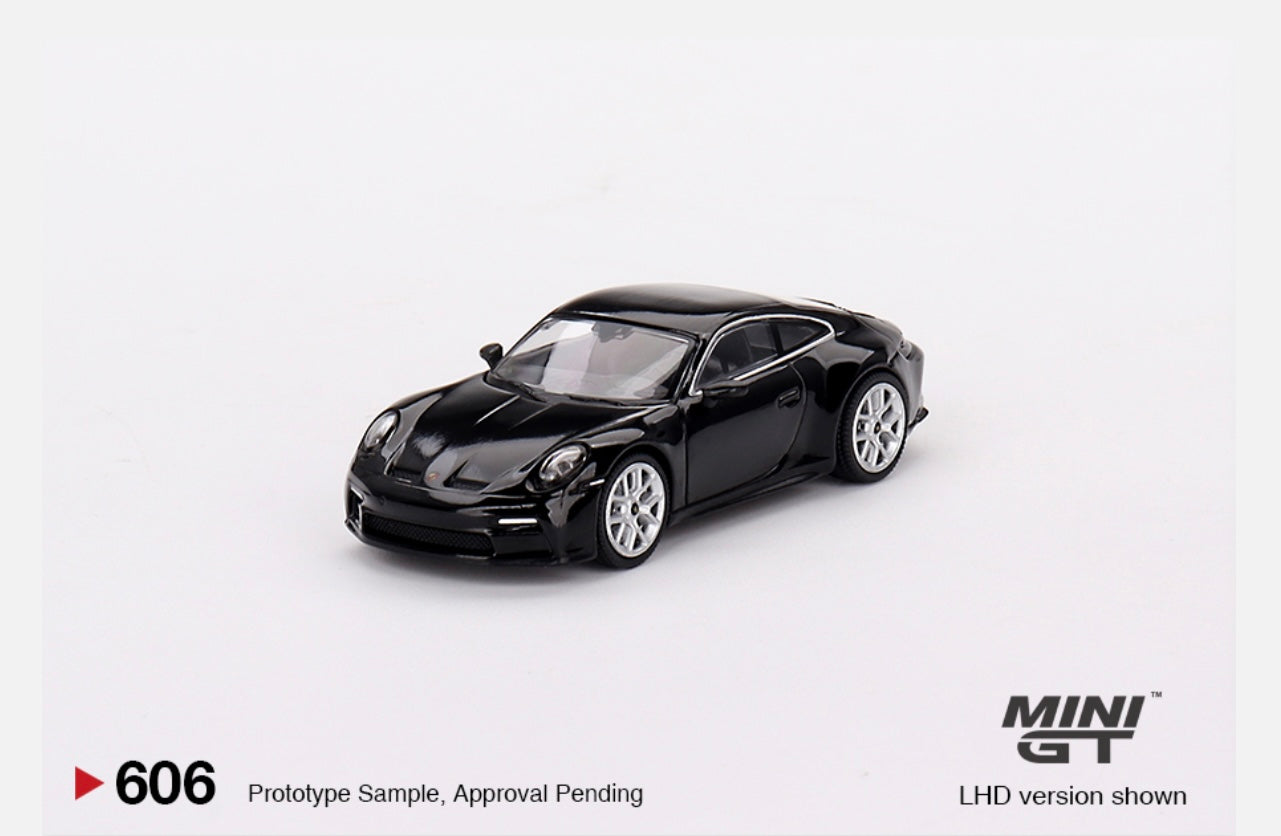 1:64 Porsche 911 GT3 Touring Black Mini GT 606