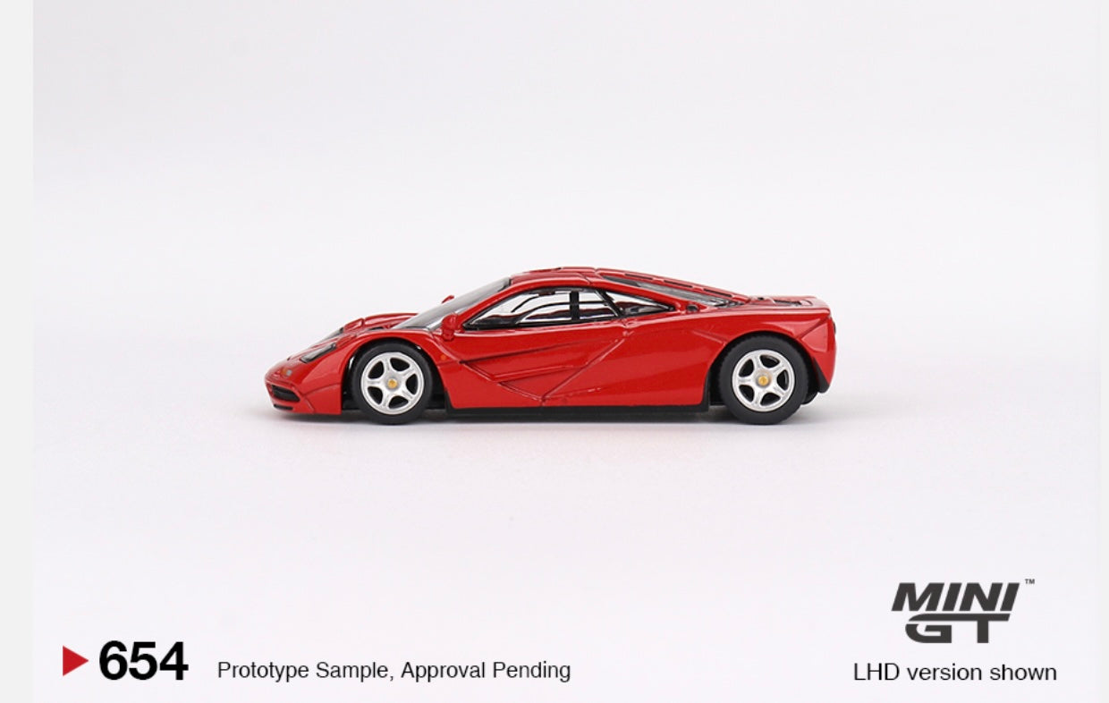 1:64 McLaren F1 Red Mini GT 654