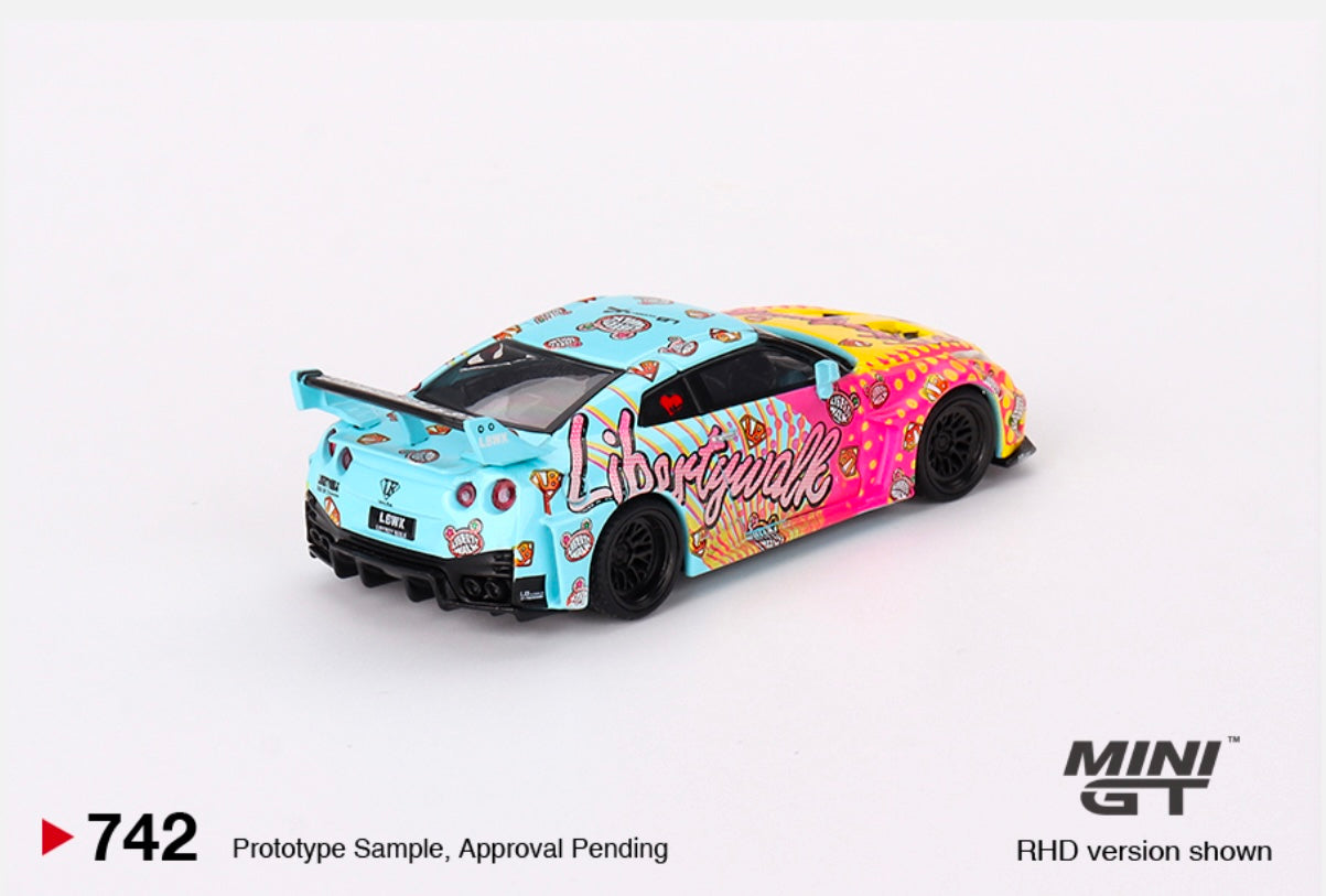 1:64 Nissan Skyline GT-R (R34) White #49 Kaido House