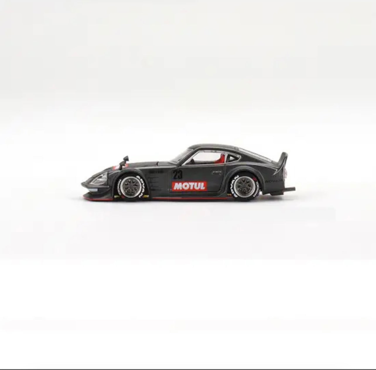 1:64 Datsun Fairlady Z Motul Z V1 #035 Kaido House