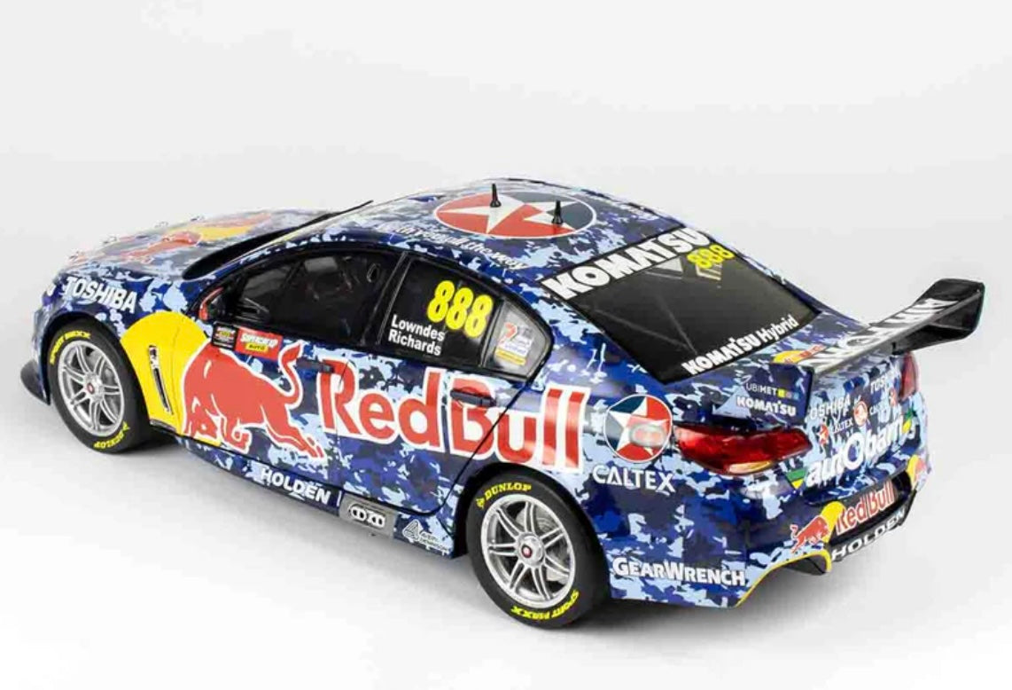 1:43 Lowndes/Richards #888 2014 Bathurst 1000 Special Air Force Livery RBRA Holden VF Biante