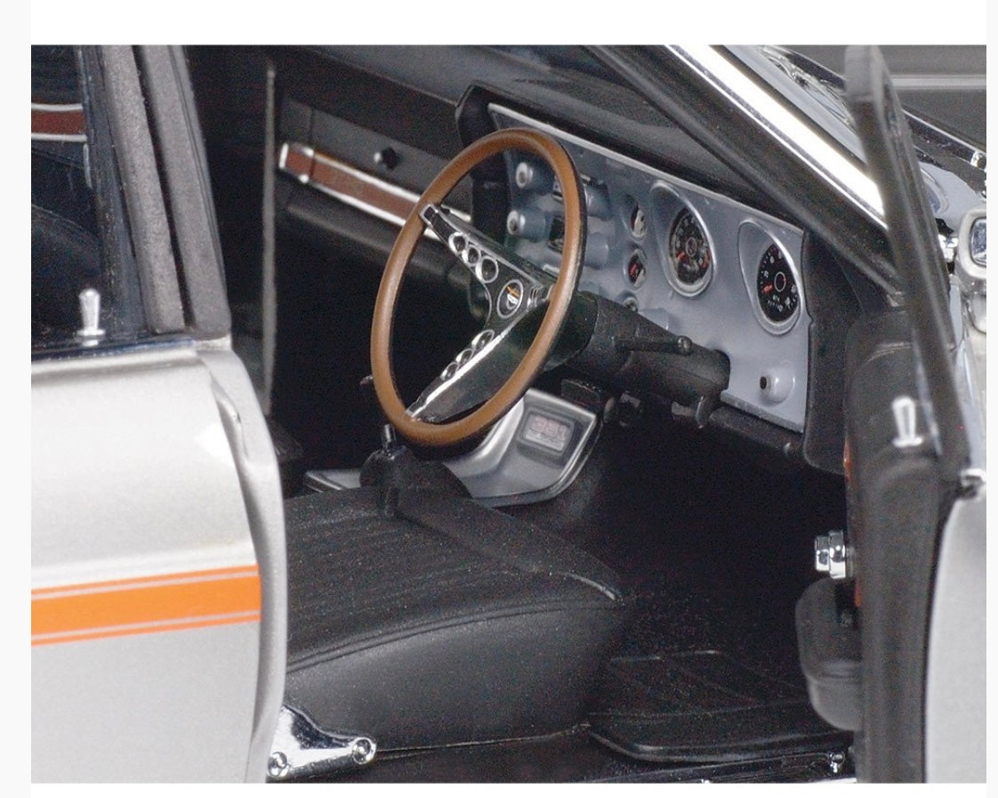 1:18 Ford XW Falcon GT-HO Phase II Silver Fox Classic Carlectables