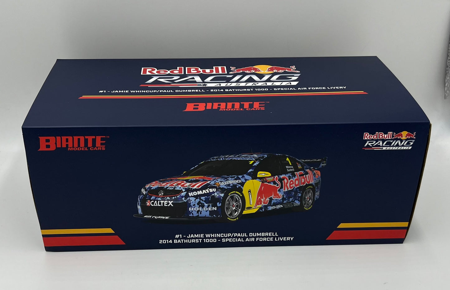 1:18 Jamie Whincup Paul Dumbrell #1 2014 Bathurst 1000 Special Air Force Livery RBR Holden VF Commodore Biante