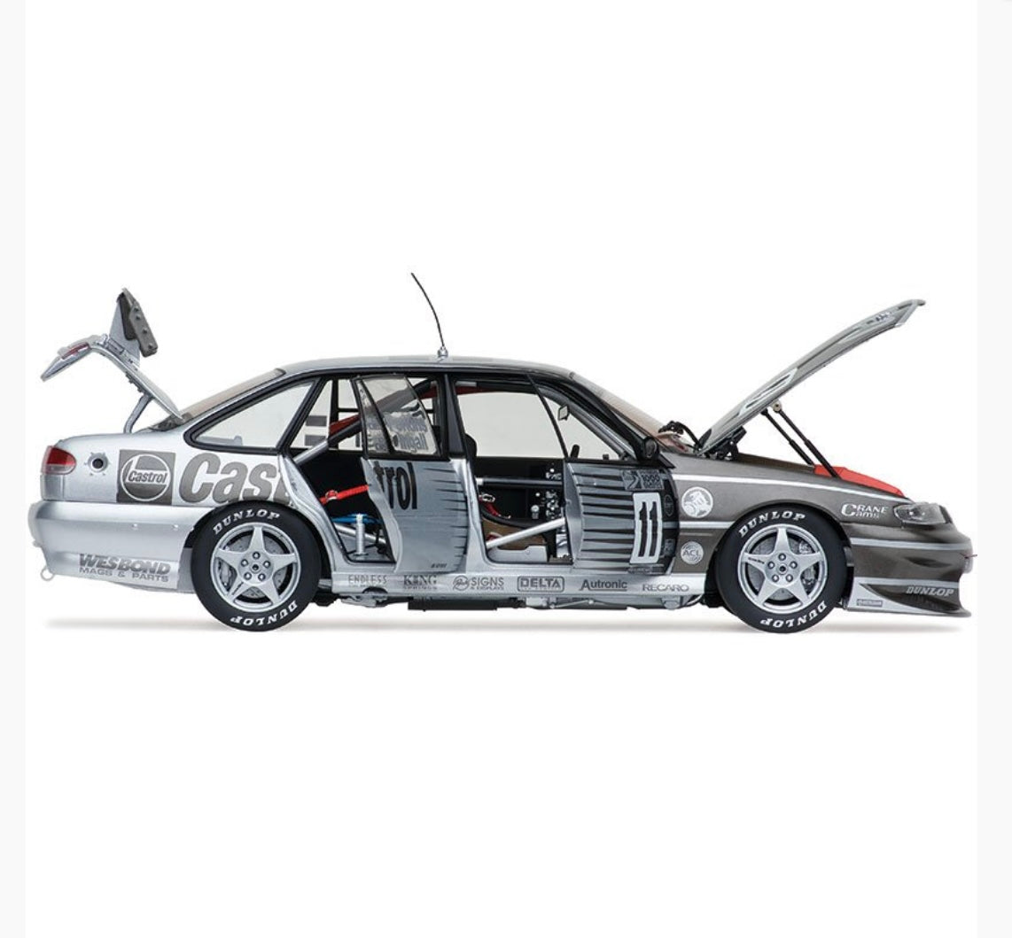 1:18 Holden VS Commodore 1997 Bathurst Winner #11 Perkins Ingall 25th Anniversary Silver Livery Classic Carlectables