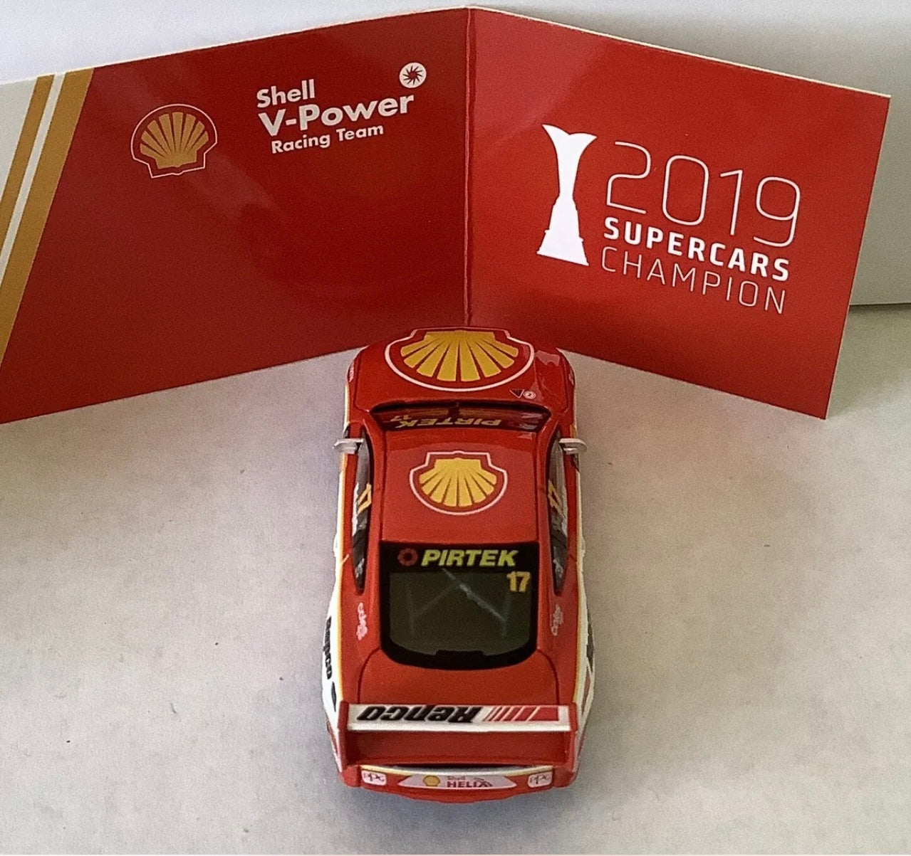 1:64 Scott McLaughlin 2019 Supercars Champion Ford Mustang Authentic Collectables