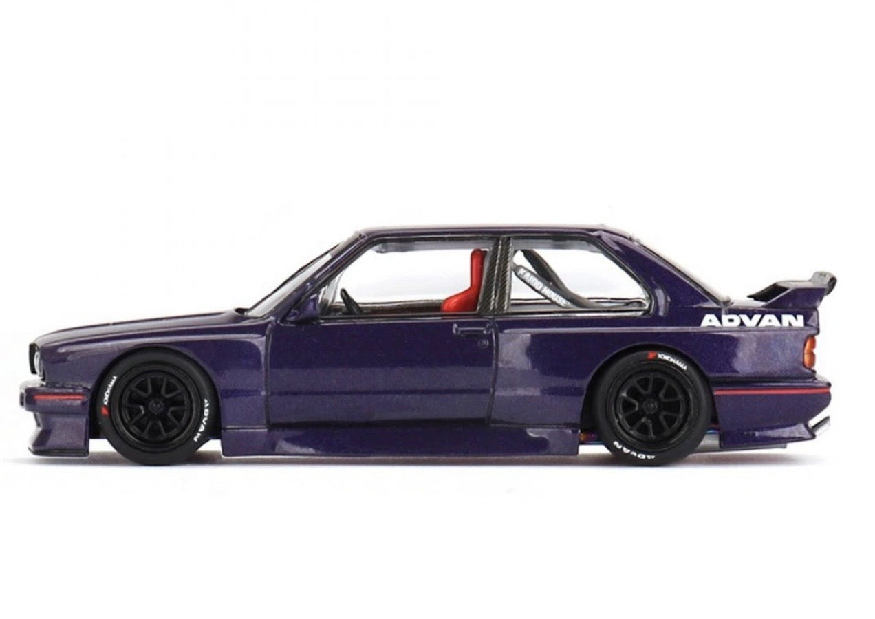 1:64 BMW M3 Kaido GT V2 #216 Kaido House
