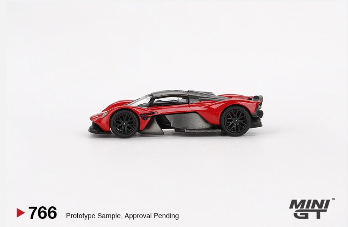 1:64 Aston Martin Valkyrie Hyper Red  Mini GT 766