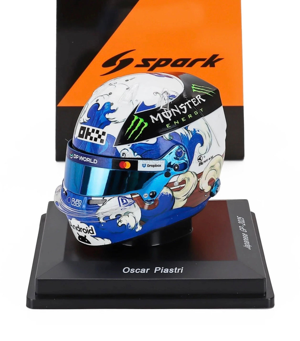 1:5 Oscar Piastri McLaren F1 2025 Japanese GP Helmet Spark