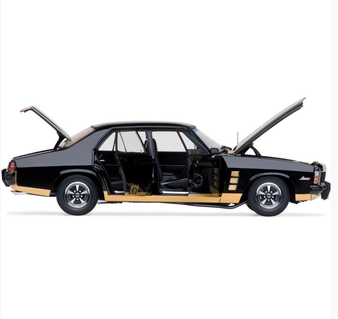 1:18 Holden HX Monaro GTS Sedan Tuxedo Black Classic Carlectables