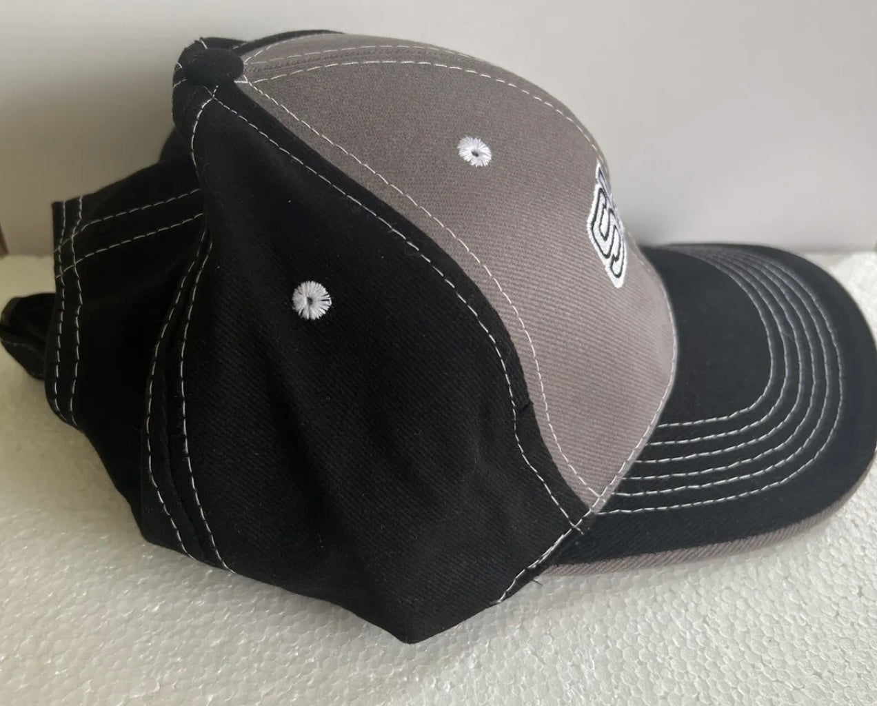 SL/R5000 Embroidered Hat