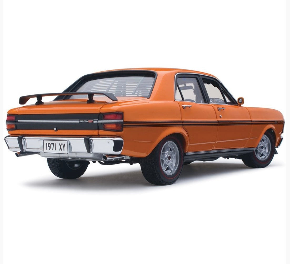 1:18 Ford XY Falcon GT-HO Phase III Raw Orange Classic Carlectables