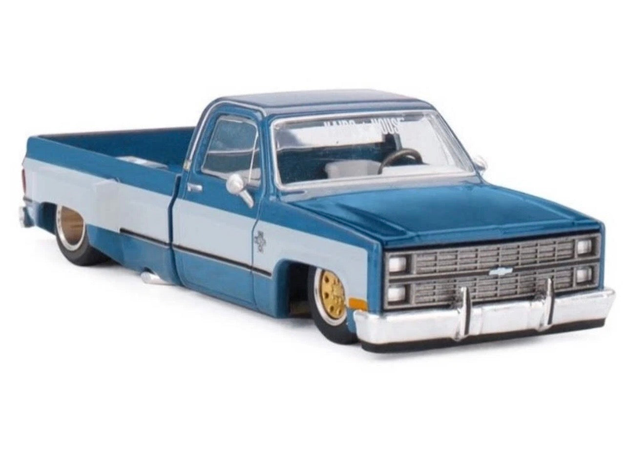 1:64 Chevrolet Silverado Dually Vintage Spec V1 #192 Kaido House