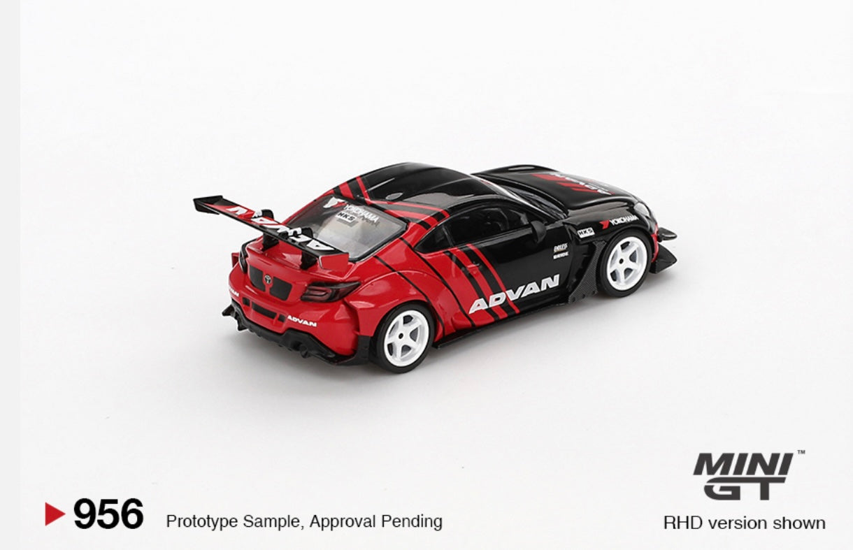1:64 Toyota GR86 HKS Type R Advan 2022 Tokyo Auto Salon Mini GT 956