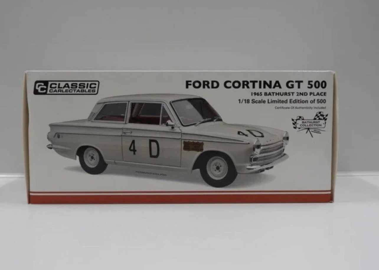 1:18 Ford Cortina GT 500 1965 Bathurst 2nd Place #4D McPhee Mulholland Classic Carlectables