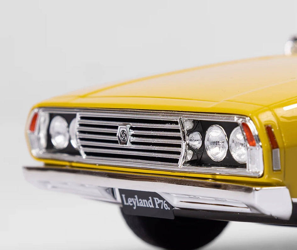 1:18 Leyland P76 Super Bold As Brass Authentic Collectables