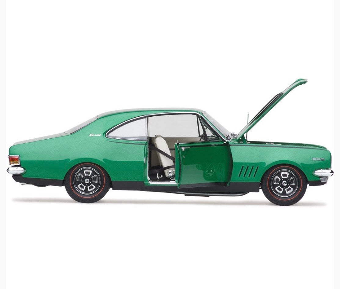 1:18 Holden HG Monaro GTS 350 Lakeside Green Metallic Classic Carlectables