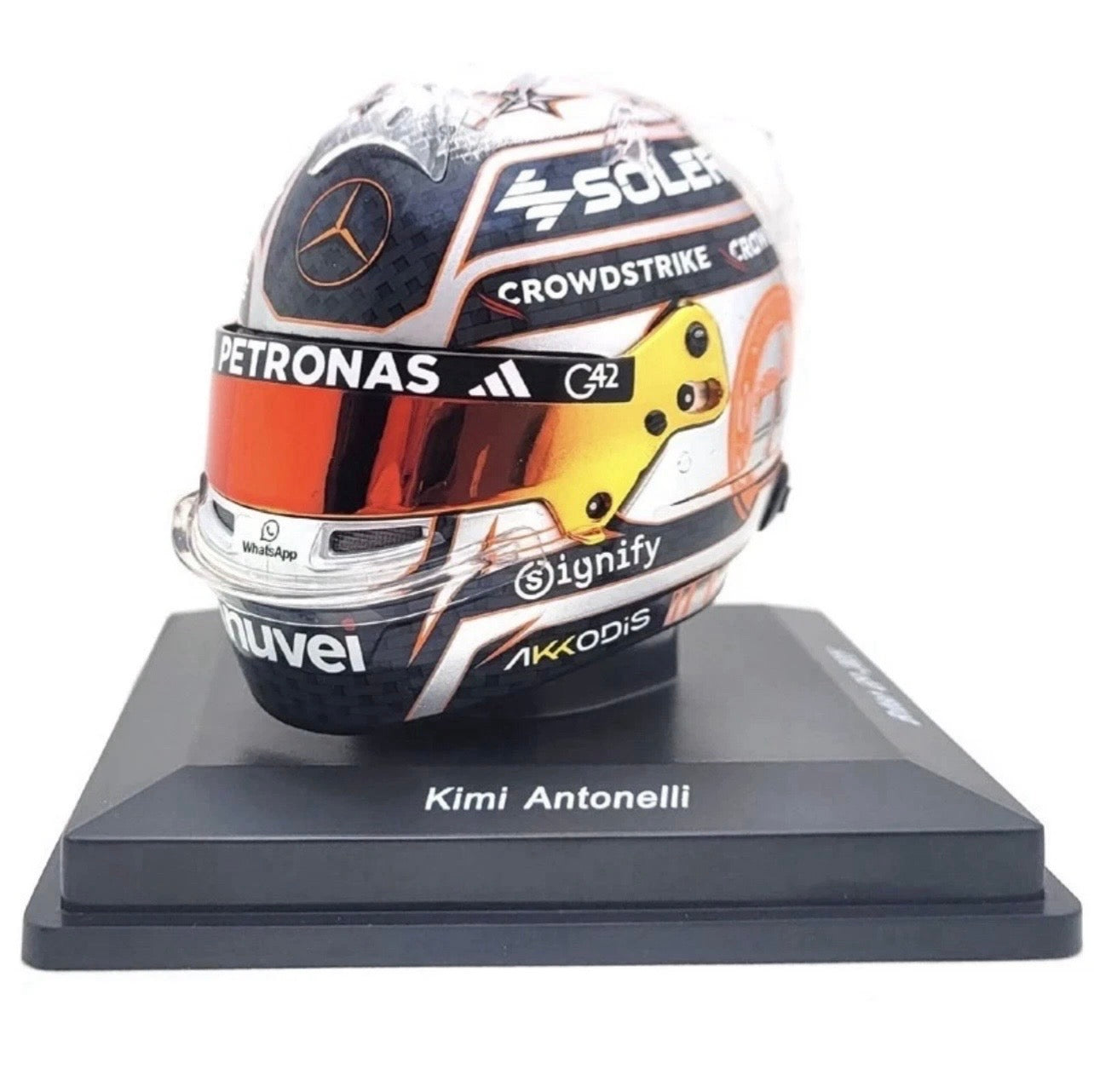 1:5 Kimi Antonelli Mercedes AMG Petronas F1 2025 British GP Helmet Spark