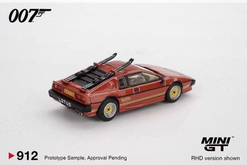 1:64 Lotus Esprit Turbo Copper Fire For Your Eyes Only James Bond  007 Mini GT 912-007E