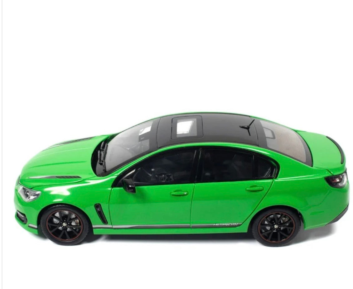1:18 Holden VFII Commodore Motorsport Edition Spitfire Green Biante