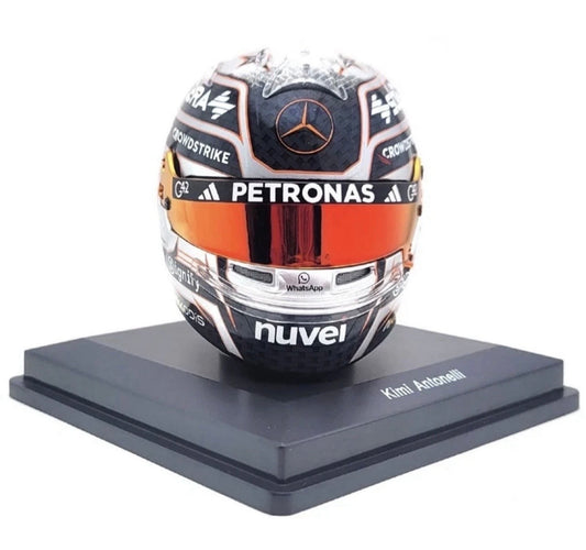 1:5 Kimi Antonelli Mercedes AMG Petronas F1 2025 British GP Helmet Spark