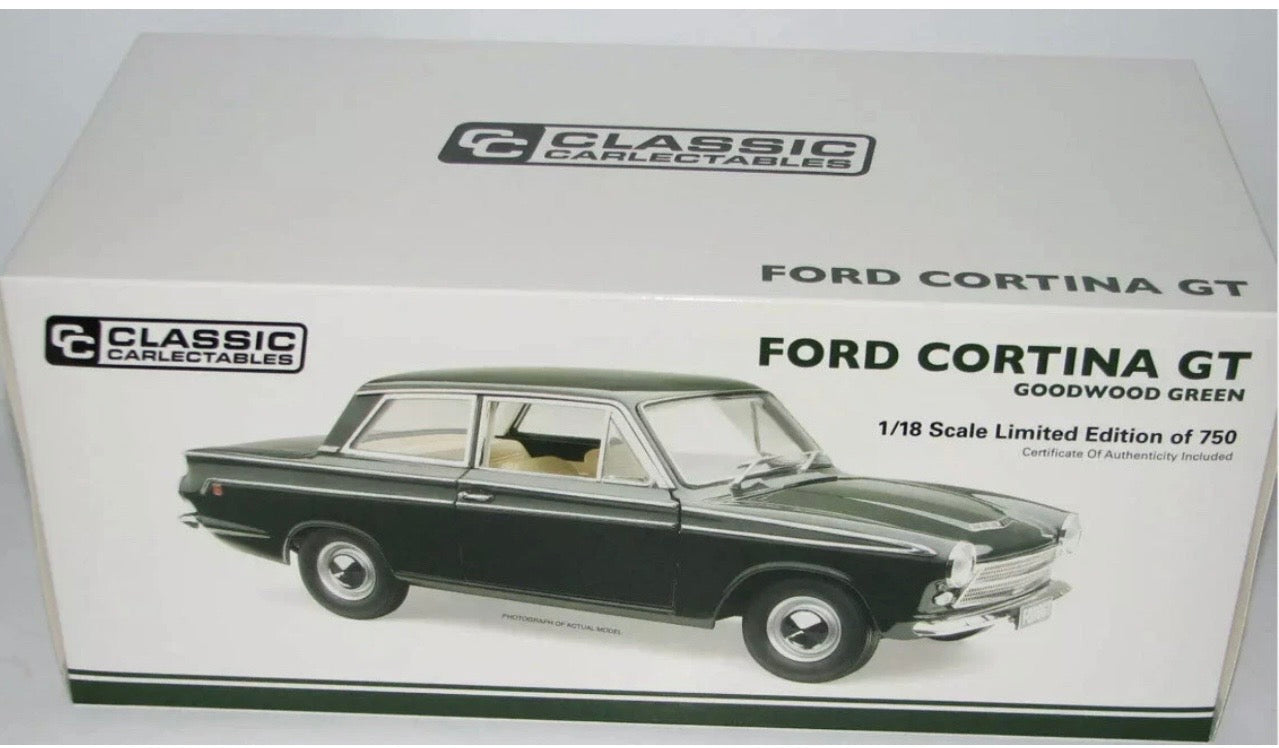 1:18 Ford Cortina GT GoodWood Green Classic Carlectables