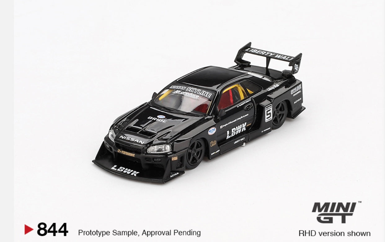 1:64 Nissan LB-ER34 Super Silhouette Skyline Black Mini GT 844