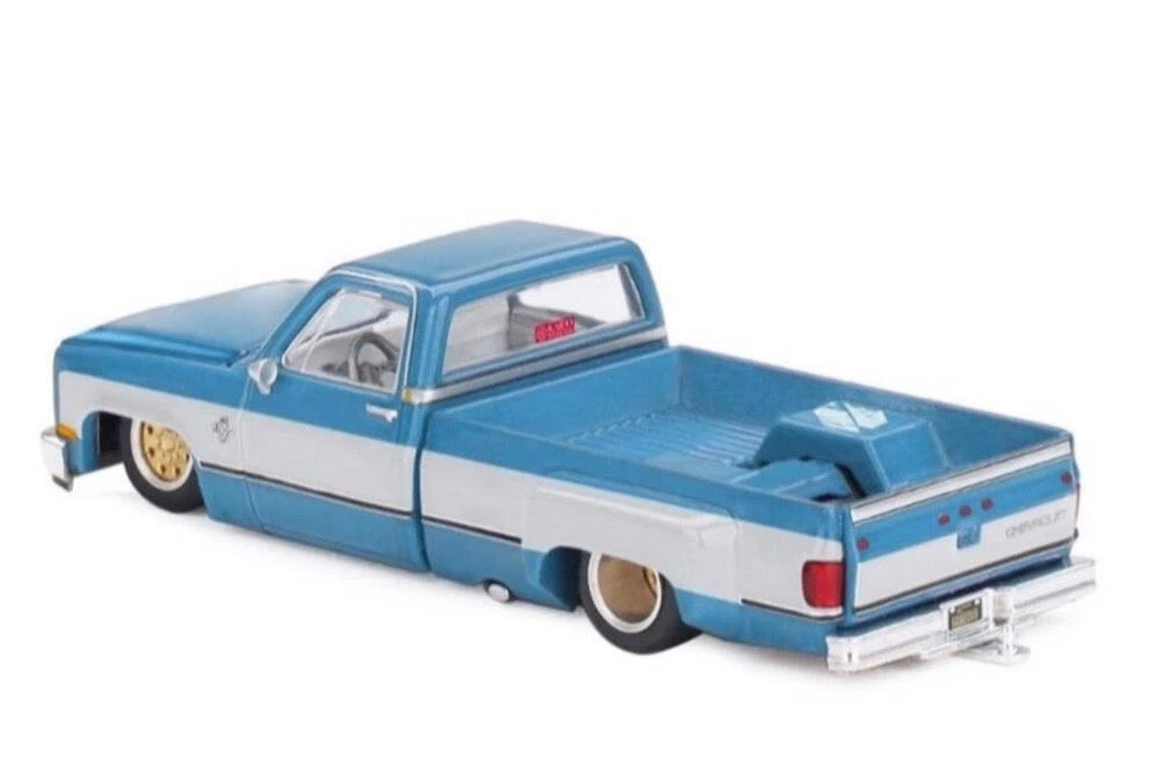 1:64 Chevrolet Silverado Dually Vintage Spec V1 #192 Kaido House