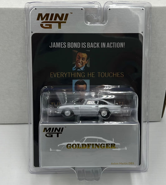 1:64 Aston Martin DB5 Goldfinger James  Bond Mini GT 900
