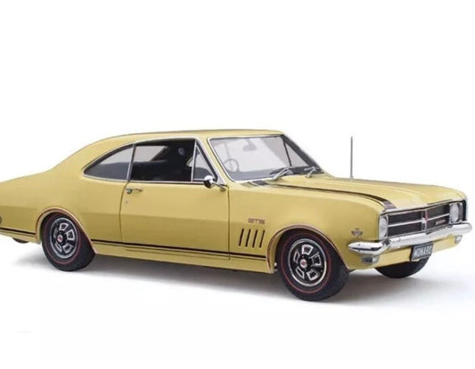 1:18 Holden HK Monaro GTS 327 Warwick Yellow Classic Carlectables
