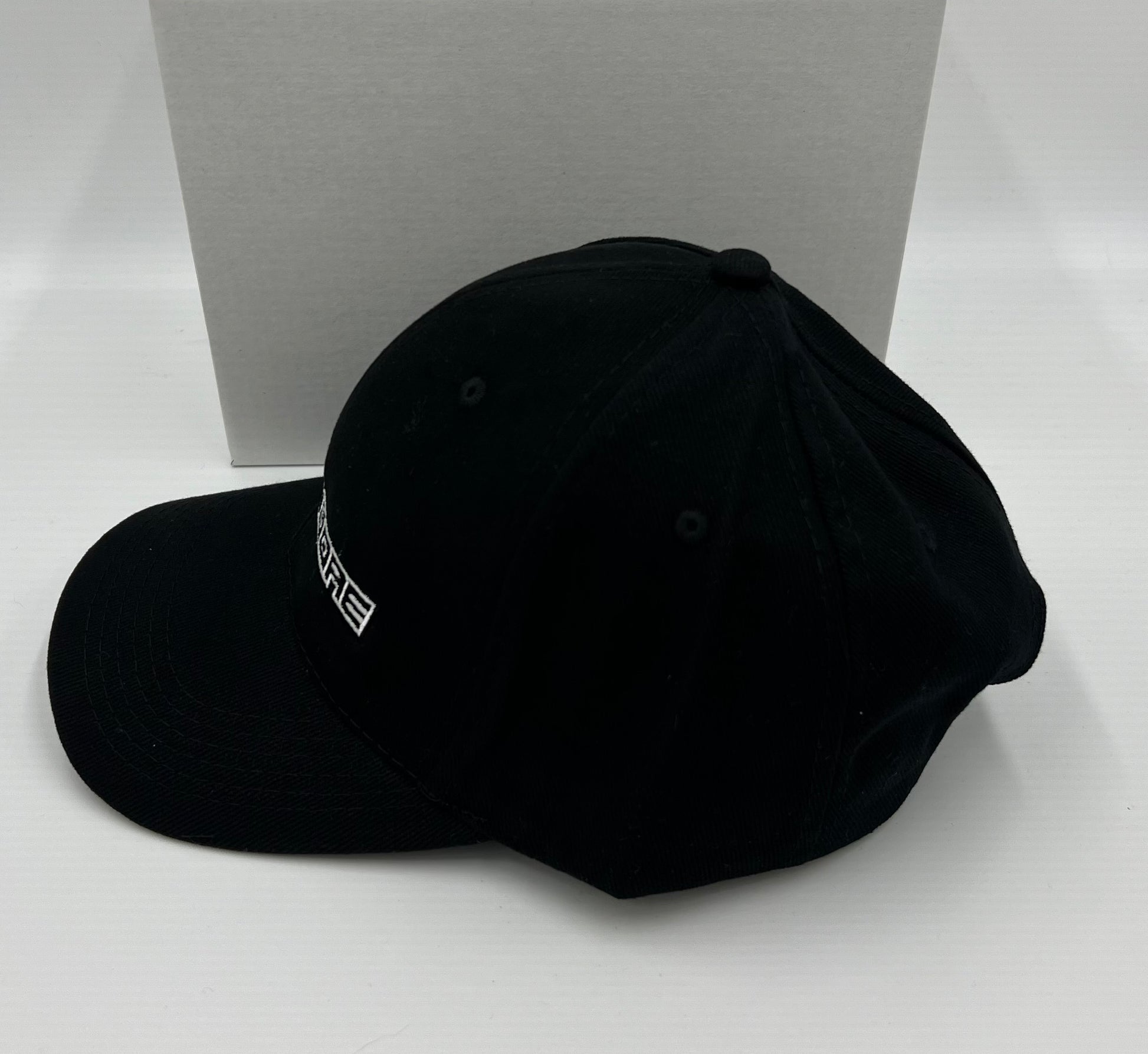 Commodore Embroidered Hat – All Gassed Up Diecast