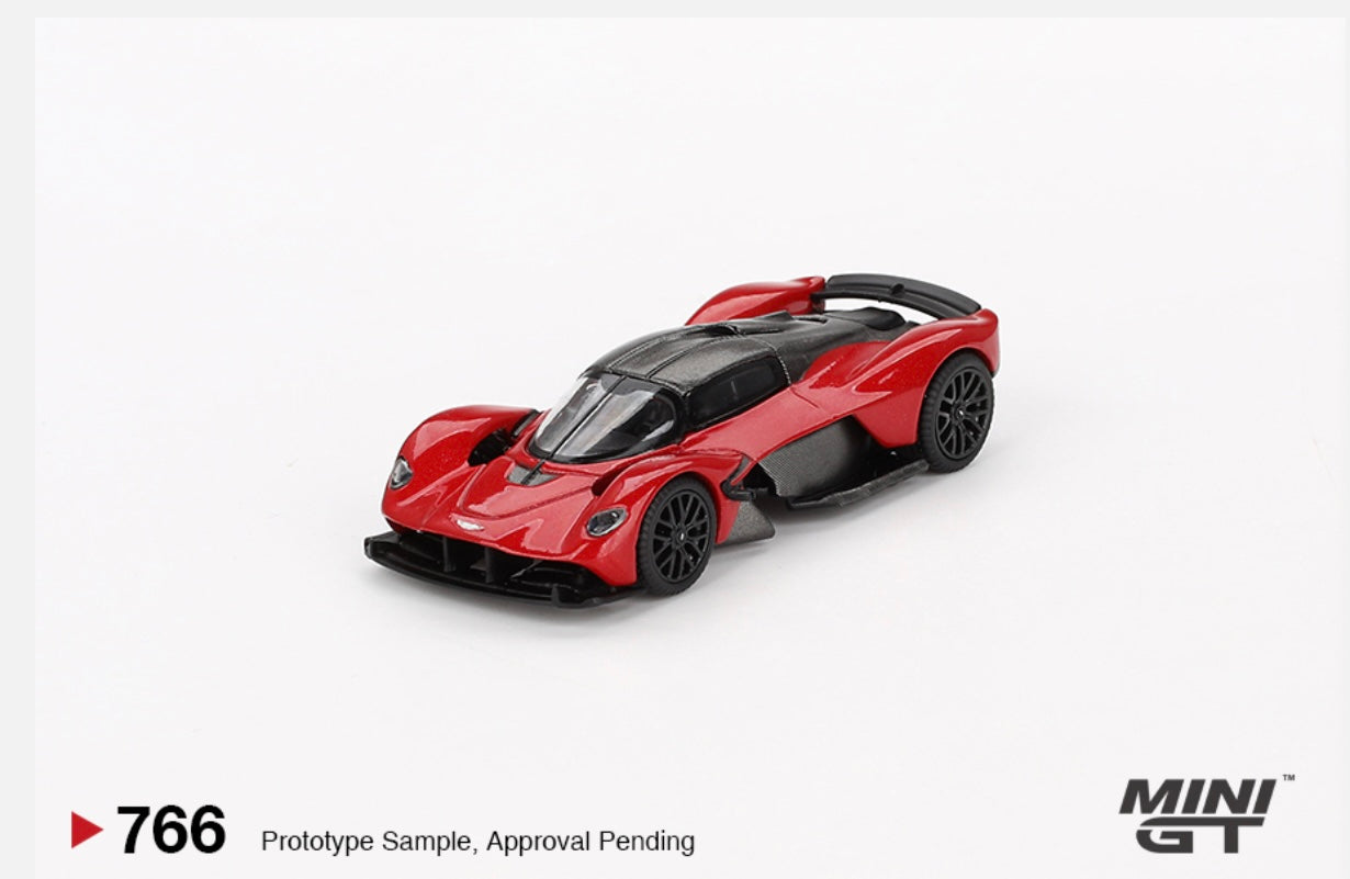 1:64 Aston Martin Valkyrie Hyper Red  Mini GT 766