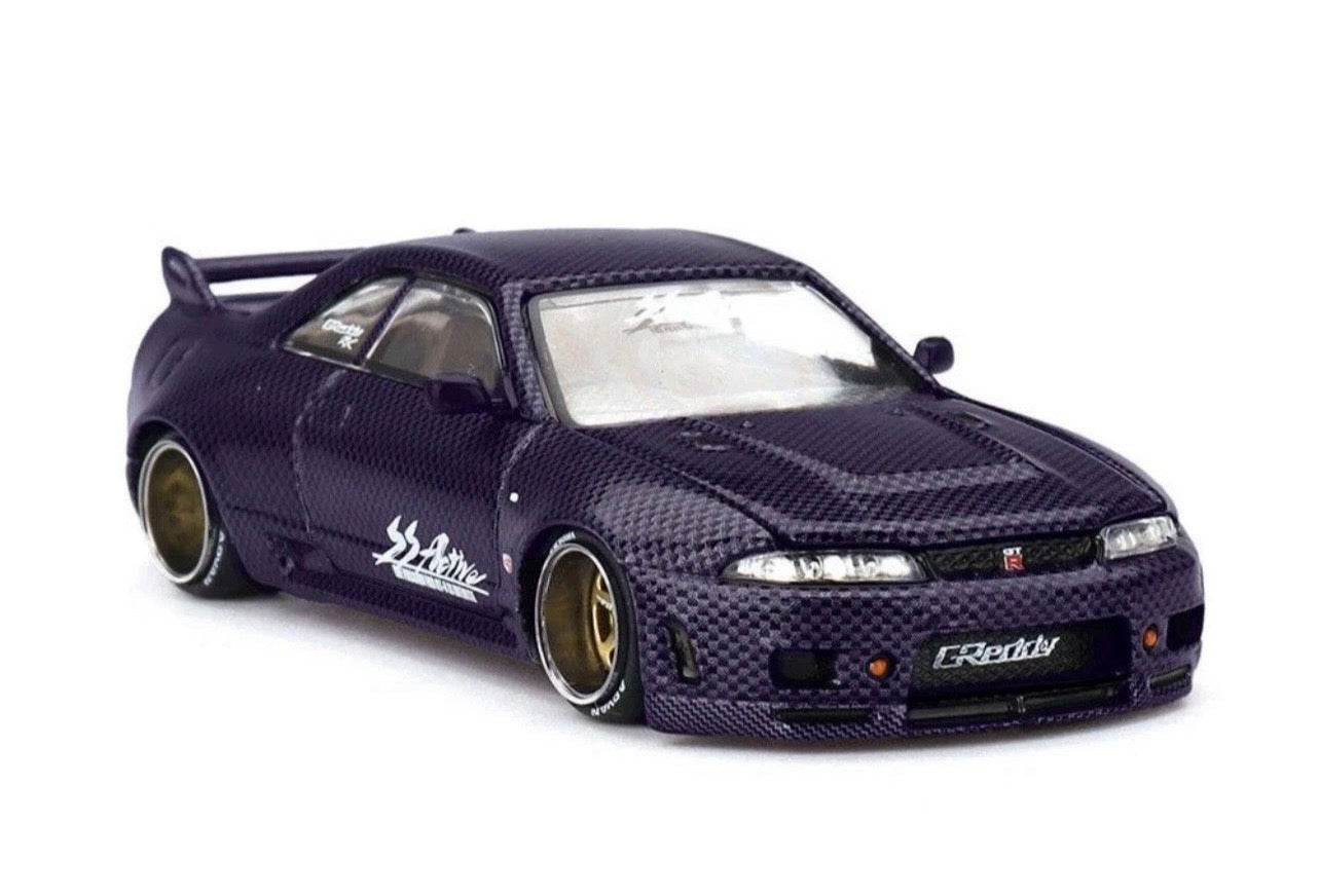 1:64 Nissan Skyline GT-R (R33) Active Carbon R #163 Kaido House