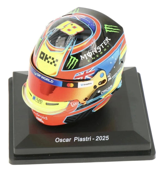 1:5 Oscar Piastri McLaren F1 2025 Season Helmet Spark