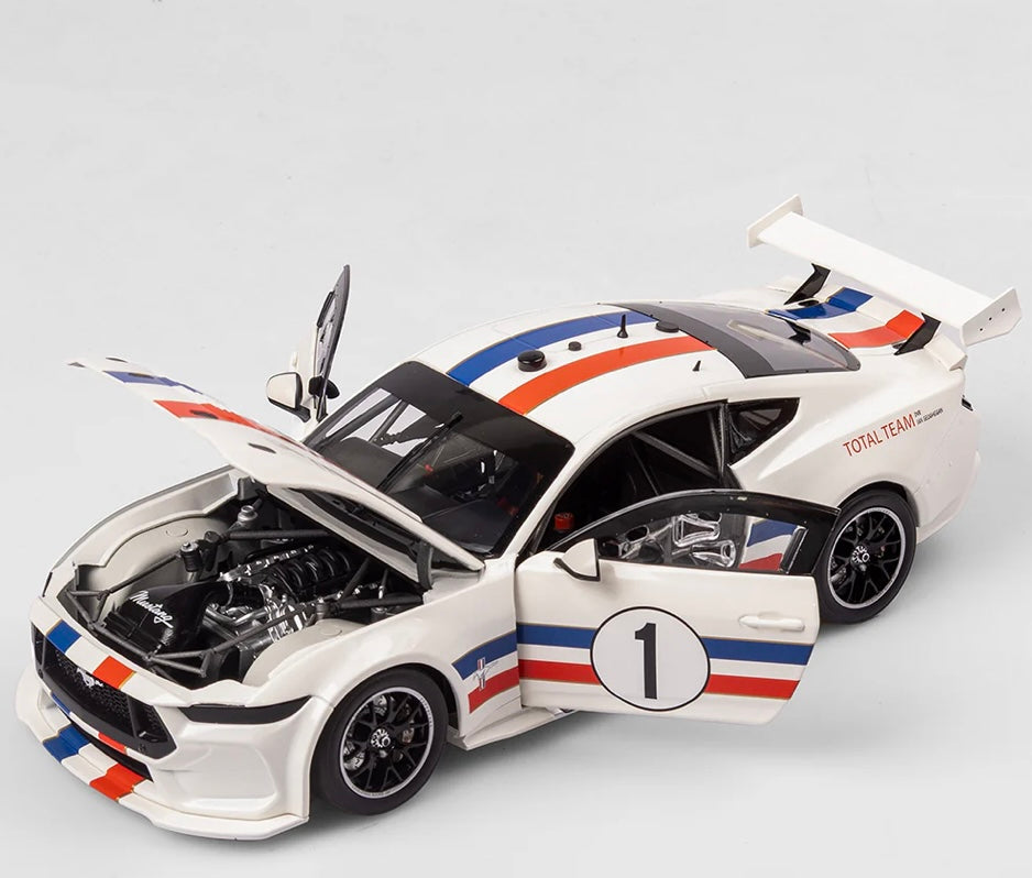 1:18 Ford Mustang GT Imagination Project Edition 8 Authentic Collectables