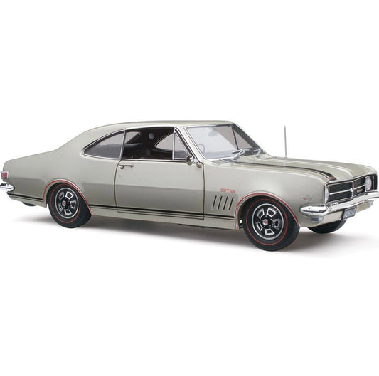 1:18 Holden HK Monaro GTS 327 Silver Mink Classic Carlectables