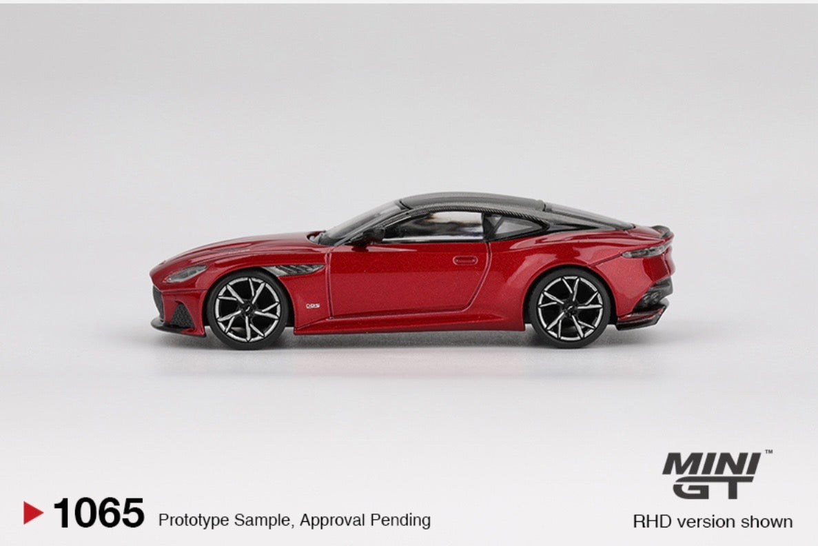 1:64 Aston Martin DB5  Hyper Red  Mini GT 1065