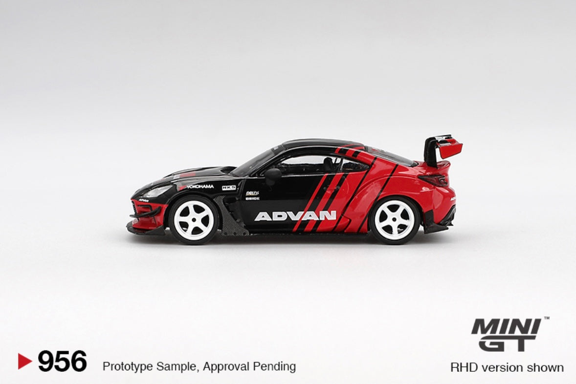 1:64 Toyota GR86 HKS Type R Advan 2022 Tokyo Auto Salon Mini GT 956