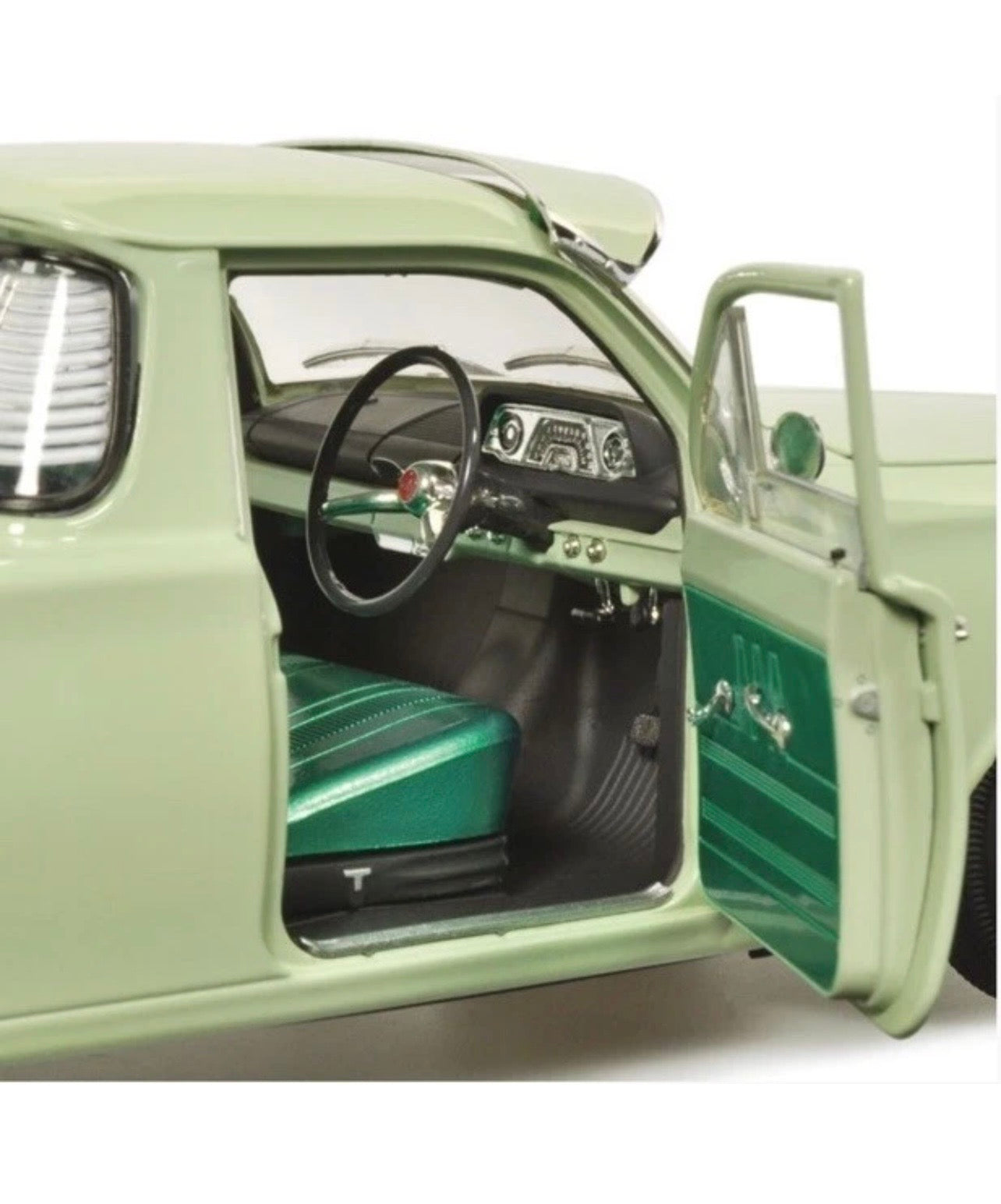 1:18 Holden EH Utility Balhannah Green Classic Carlectables
