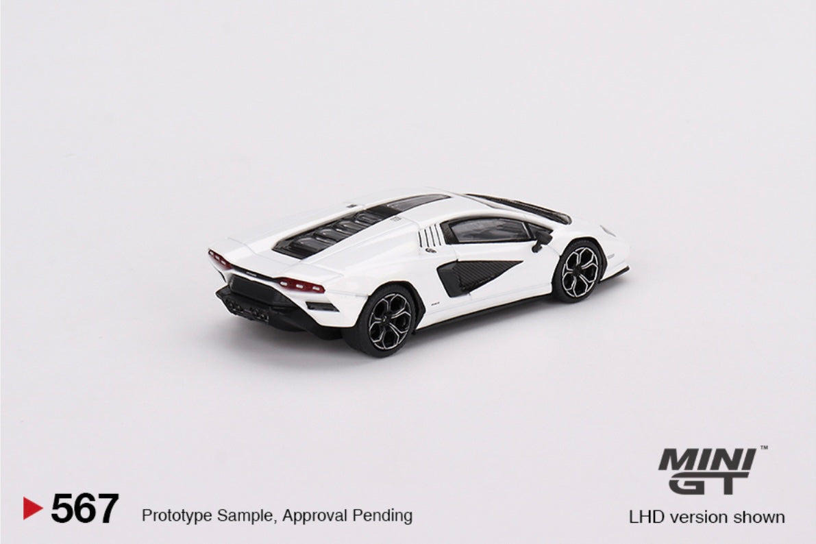 1:64 Lamborghini Countach LPI 800-4 Bianco Siderale Mini GT 567