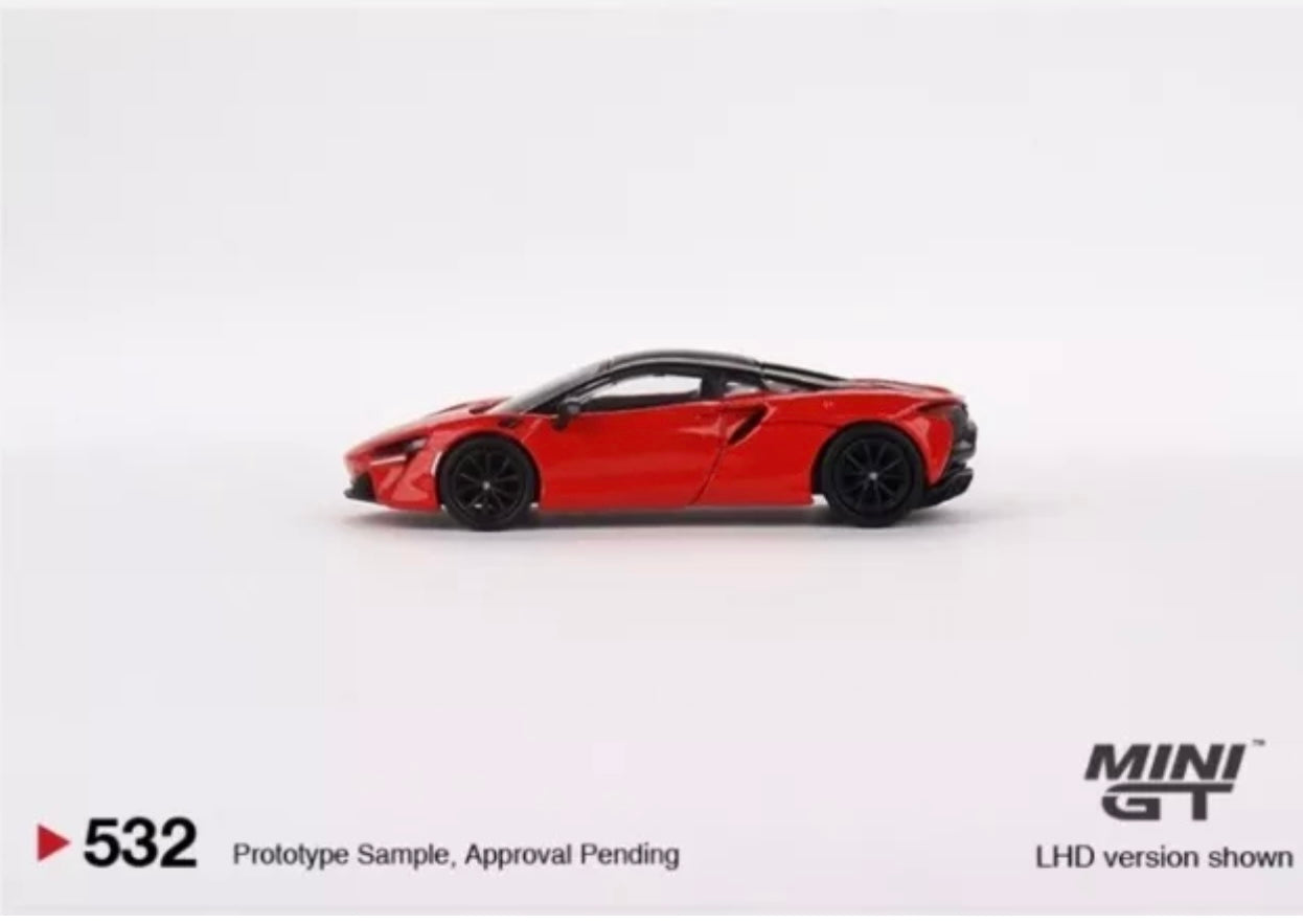 1:64 McLaren Artura Vermillion Red Mini GT 532