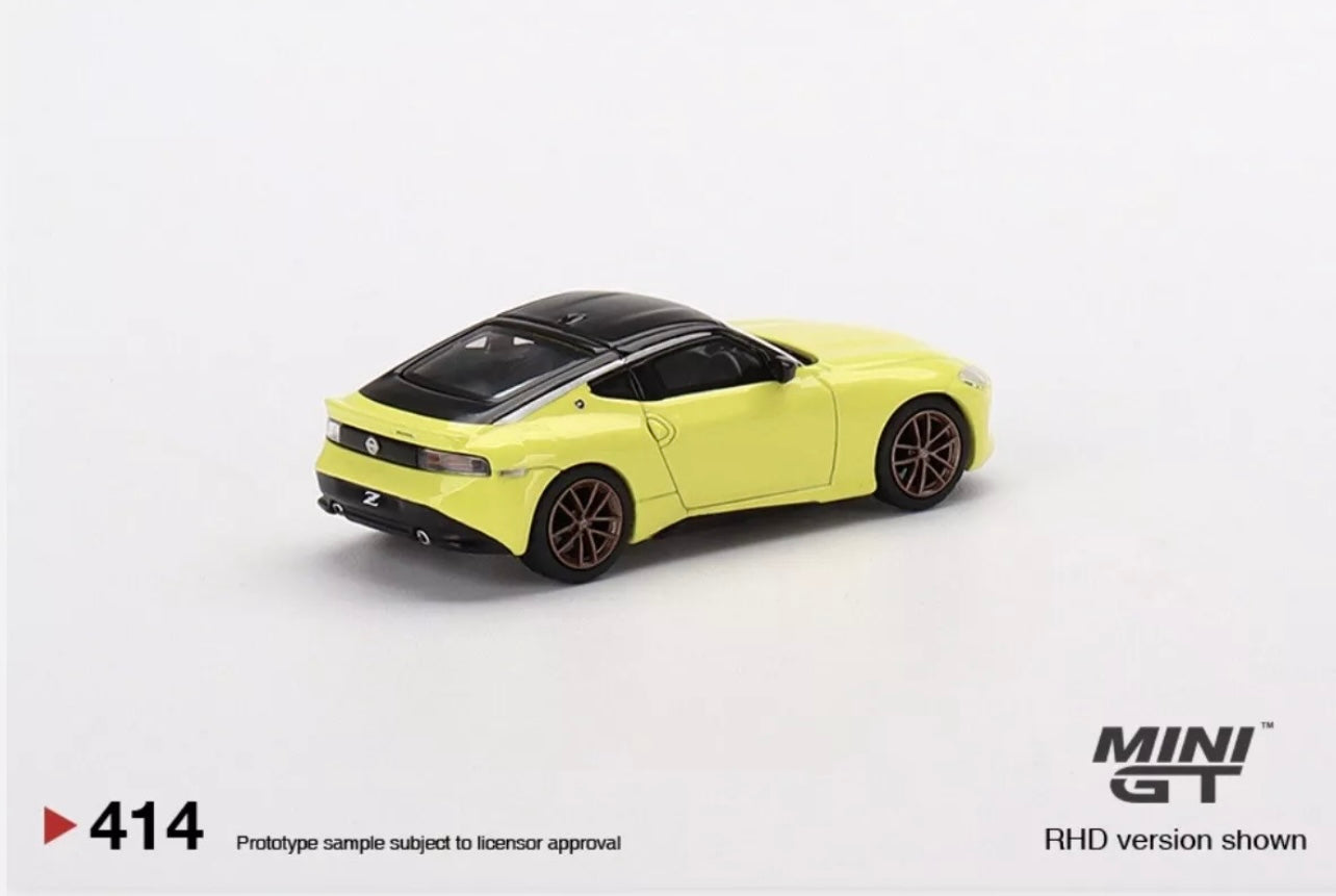 1:64 Nissan Fairlady Z Proto Spec Ikazuchi Yellow Mini GT 414