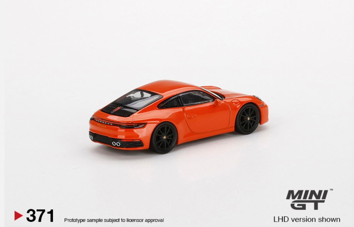 1:64 Porsche 911 (992) Carrera 4S Lava Orange Mini GT 371